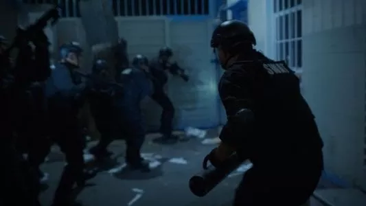 Image The Stranger (2020) 11